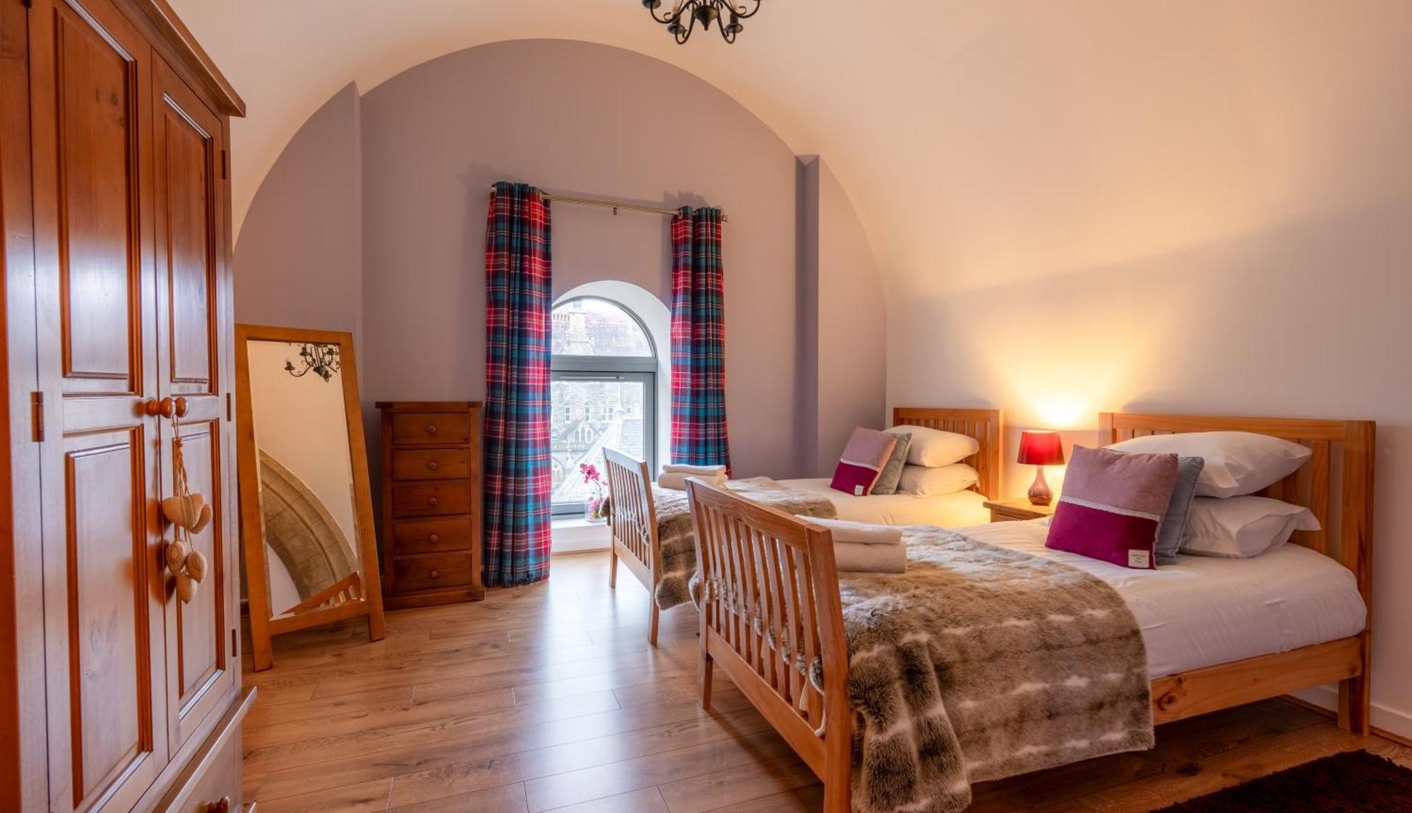 Abbey Church Upper North Aisle Luxury Self Catering 2 Bedroom Apartments Fort Augustus Dış mekan fotoğraf